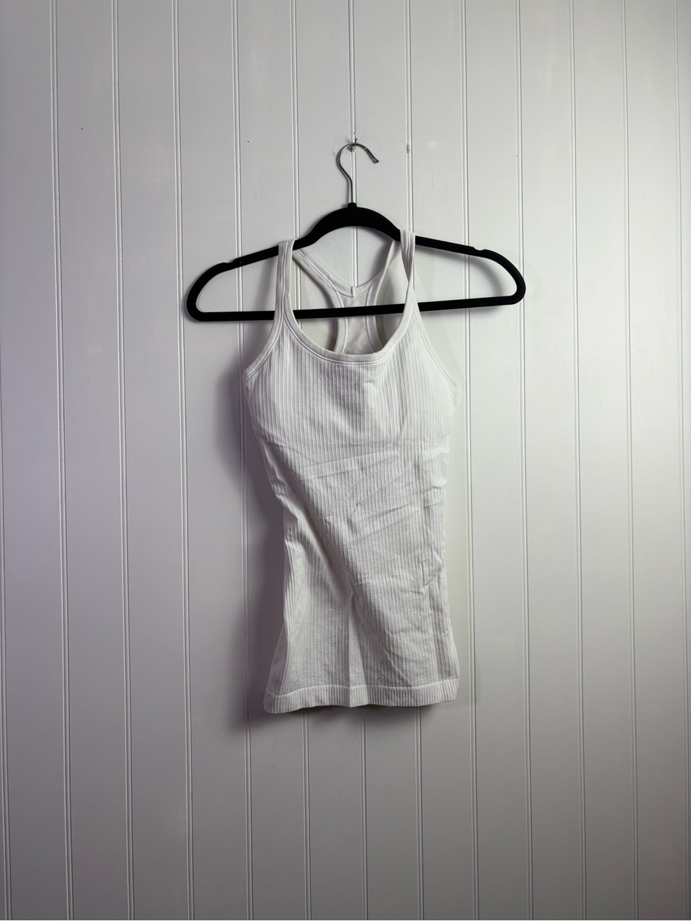 Lululemon White Ebb to Street Tank Top Size2 Ribbed Racerback Cropped Athleisure